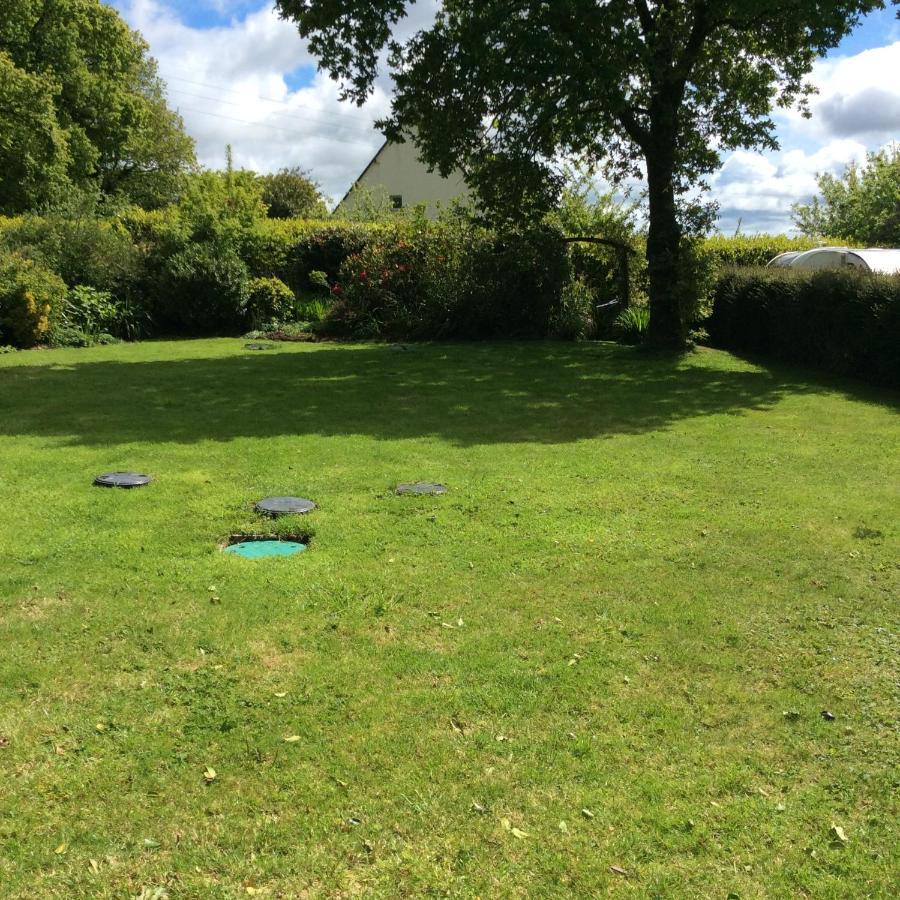 Le Boterff Gites Et Camping Saint-Mayeux Exterior foto